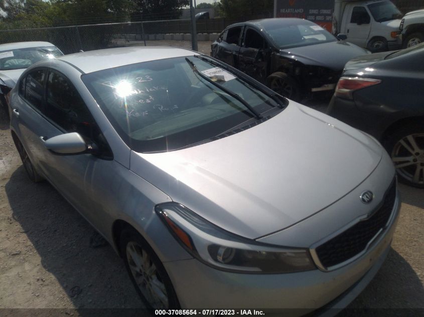 2017 KIA FORTE LX - 3KPFL4A79HE048071