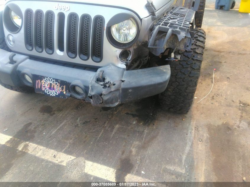 2017 JEEP WRANGLER UNLIMITED SPORT - 1C4BJWDG0HL602360