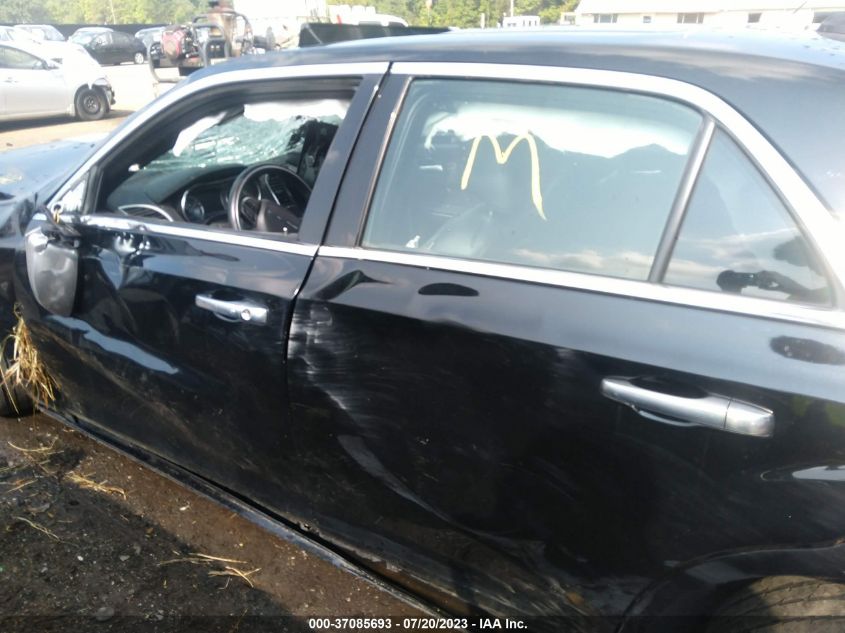 2018 CHRYSLER 300 300C - 2C3CCAPT9JH211418