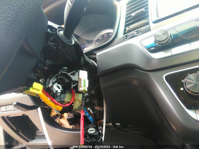 2019 HYUNDAI SONATA SE - 5NPE24AF3KH762559