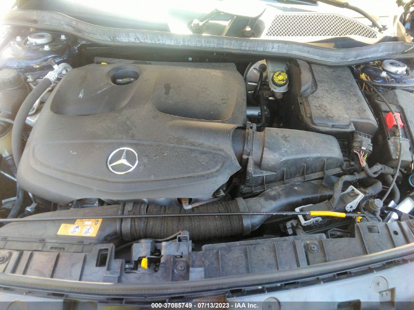 2018 MERCEDES-BENZ GLA GLA 250 - WDCTG4GB3JJ372154