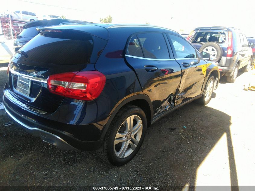 2018 MERCEDES-BENZ GLA GLA 250 - WDCTG4GB3JJ372154