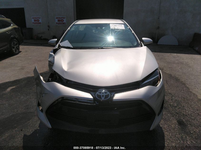 2018 TOYOTA COROLLA LE - 5YFBURHE2JP810724