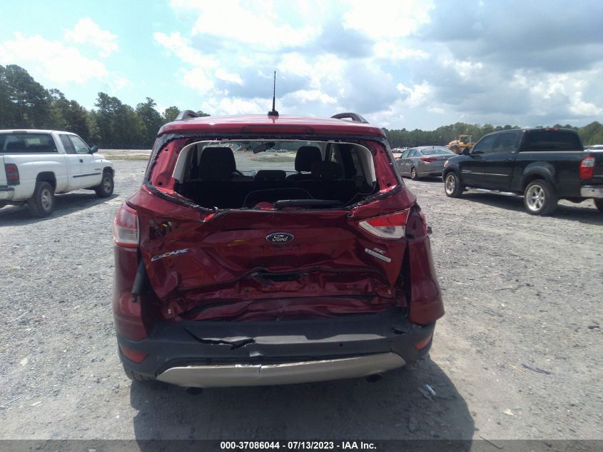 2015 FORD ESCAPE SE - 1FMCU0GX2FUB36079