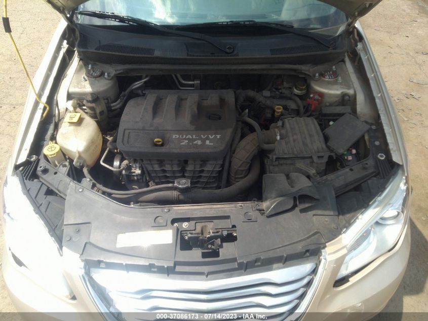 2013 CHRYSLER 200 LX - 1C3CCBABXDN698825