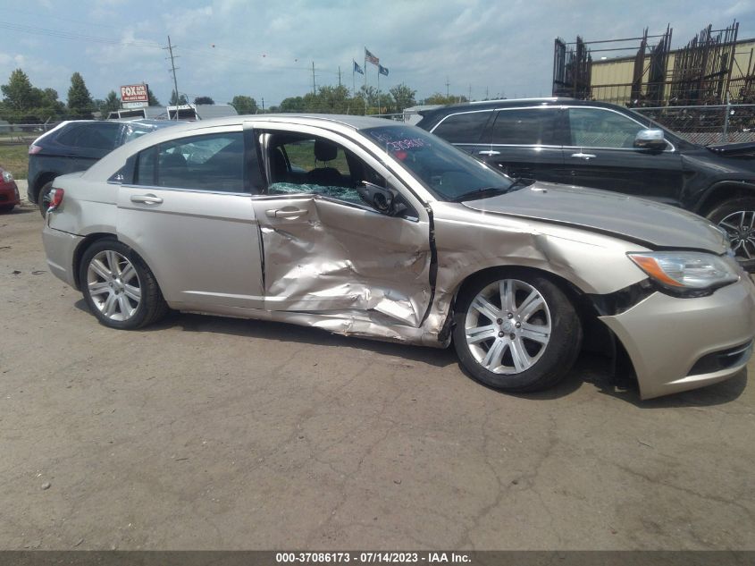 2013 CHRYSLER 200 LX - 1C3CCBABXDN698825