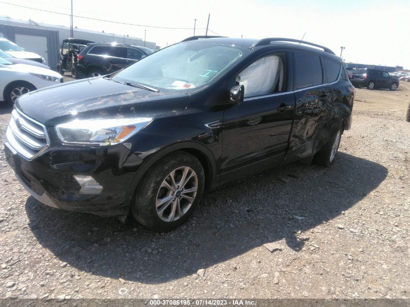 2018 FORD ESCAPE SE - 1FMCU0GD2JUD38208