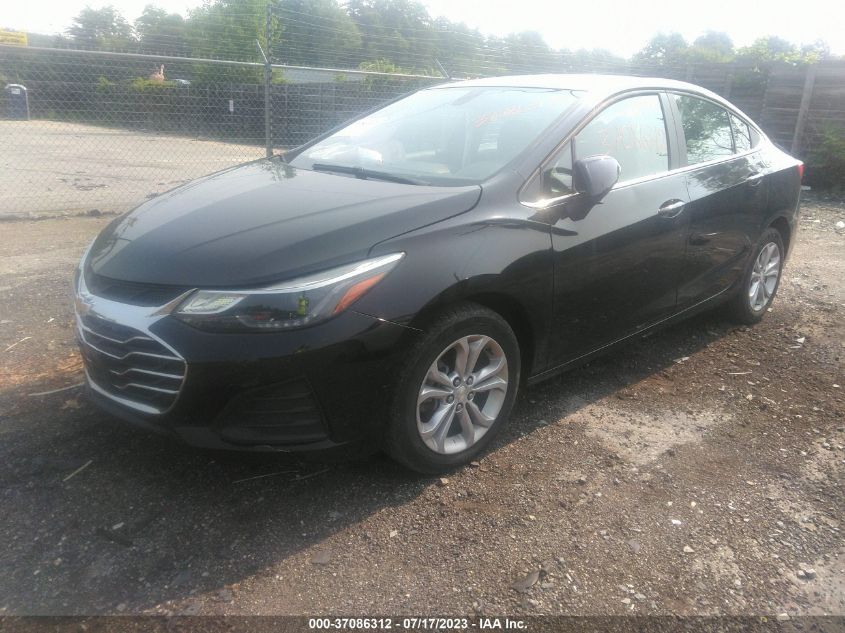 2019 CHEVROLET CRUZE LT - 1G1BE5SM2K7112289