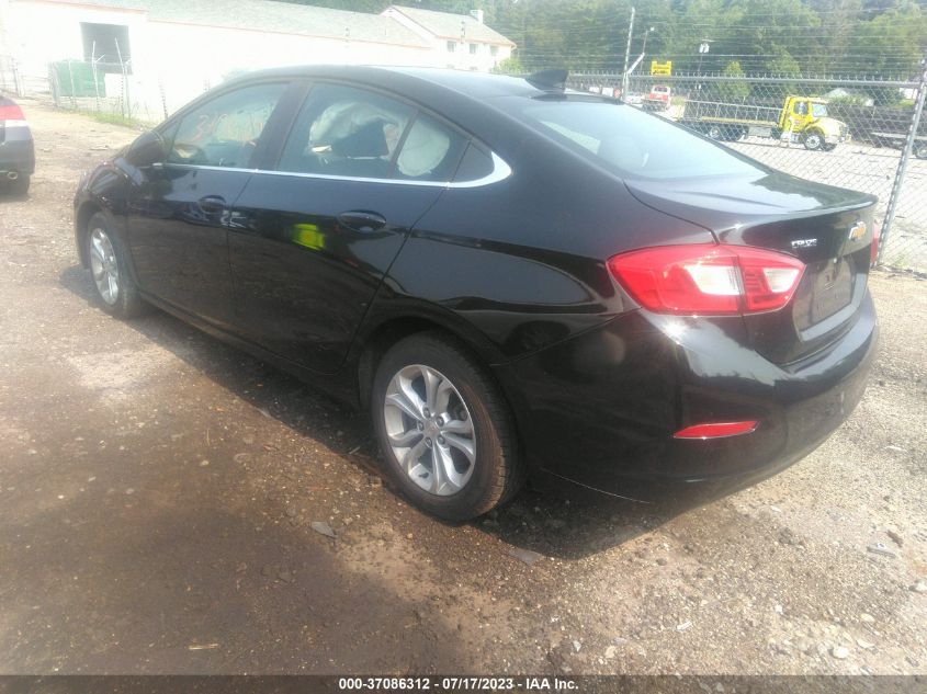 2019 CHEVROLET CRUZE LT - 1G1BE5SM2K7112289