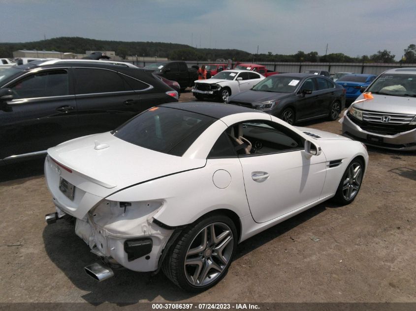 2015 MERCEDES-BENZ SLK-CLASS SLK 250 - WDDPK4HA3FF096621
