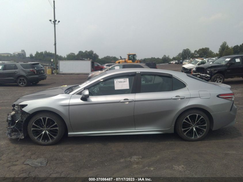 2018 TOYOTA CAMRY LE/SE/XLE/L - 4T1B11HKXJU579456