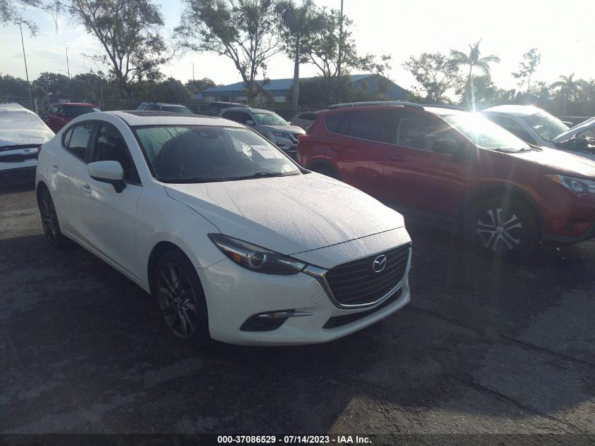 2018 MAZDA MAZDA3 4-DOOR GRAND TOURING - 3MZBN1W39JM217902