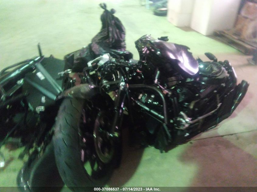 2022 HARLEY-DAVIDSON FLHXS - 1HD1KRP16NB645439