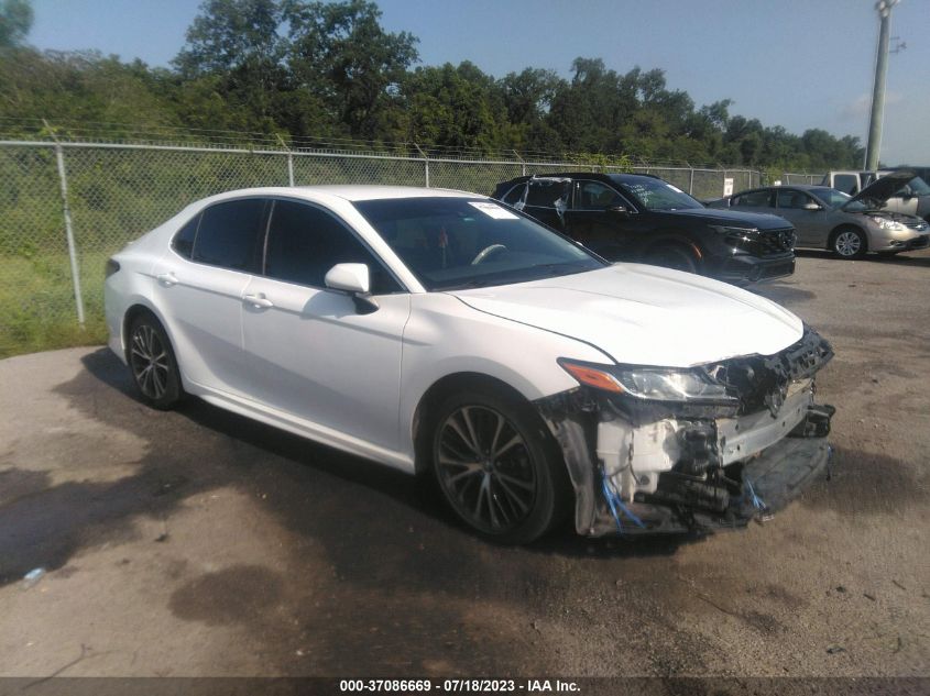 2018 TOYOTA CAMRY LE/SE/XLE/L - 4T1B11HK7JU531526
