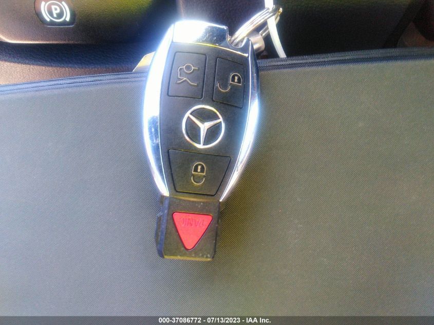 2013 MERCEDES-BENZ E-CLASS E 350 - WDDHF5KB8DA743427