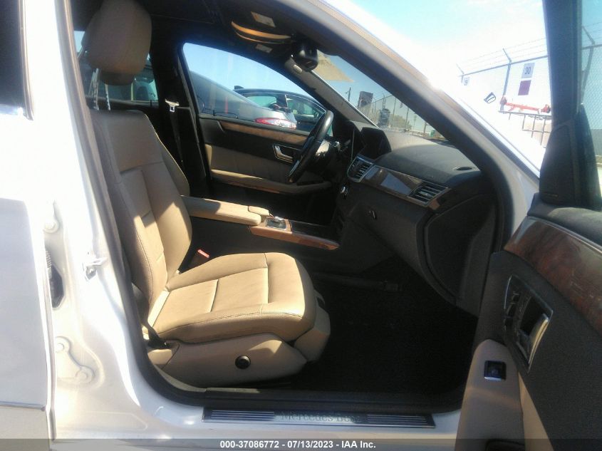 2013 MERCEDES-BENZ E-CLASS E 350 - WDDHF5KB8DA743427