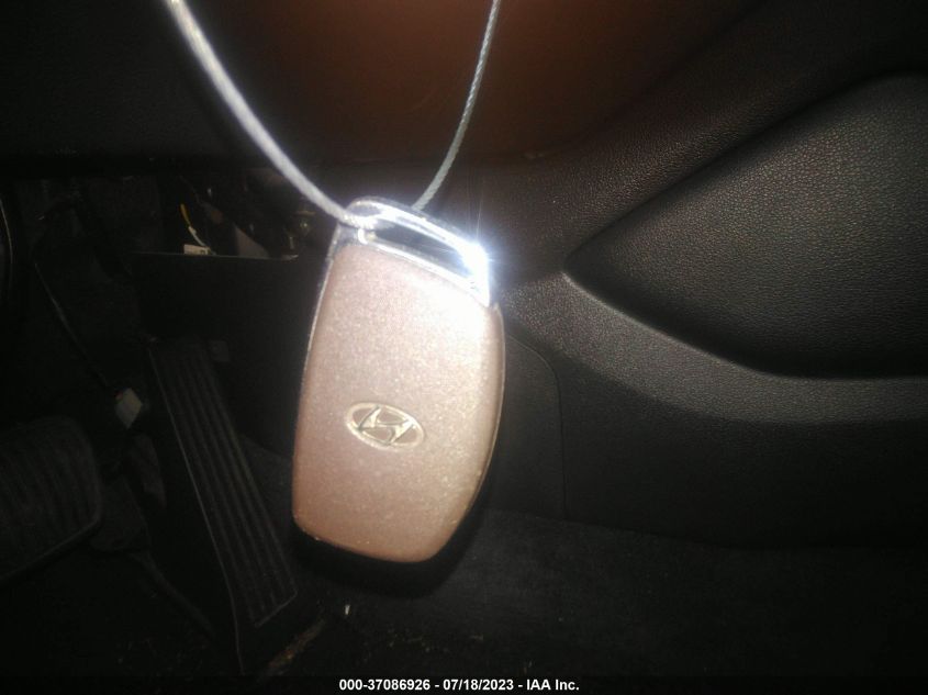 2019 HYUNDAI TUCSON VALUE - KM8J3CA44KU946625