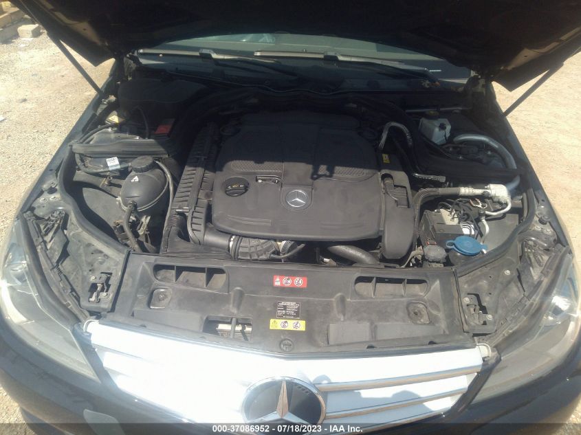 2013 MERCEDES-BENZ C-CLASS C 300 - WDDGF8AB7DA884892