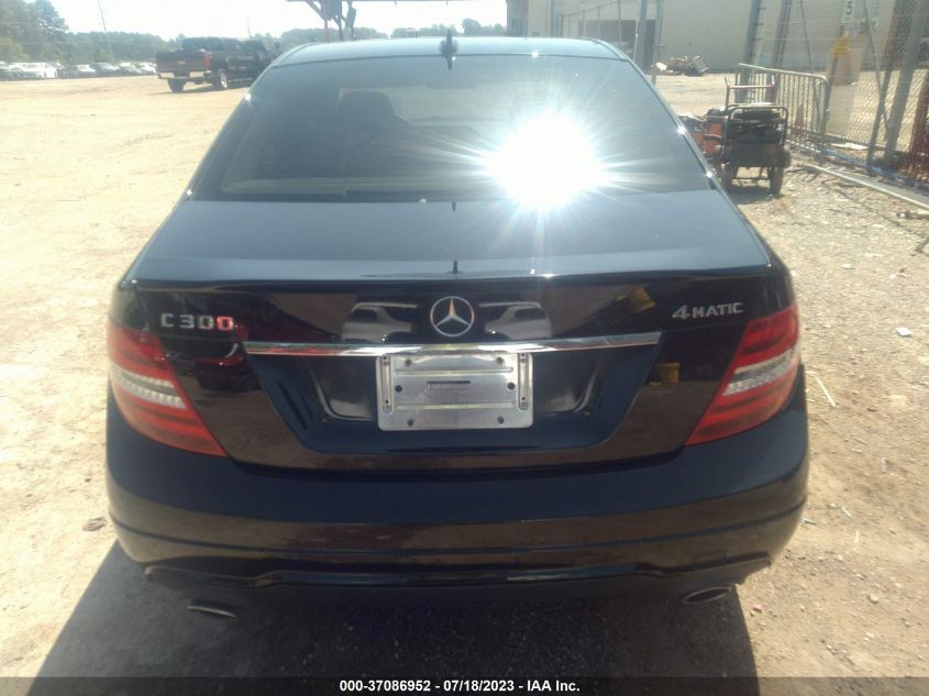 2013 MERCEDES-BENZ C-CLASS C 300 - WDDGF8AB7DA884892
