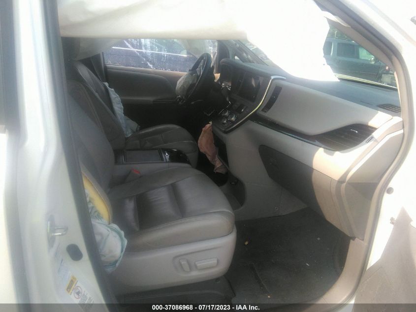 2017 TOYOTA SIENNA XLE - 5TDDZ3DC5HS162194