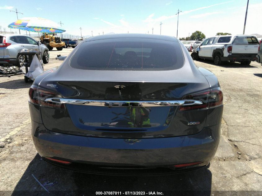 2019 TESLA MODEL S - 5YJSA1E28KF305756