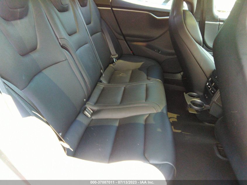 2019 TESLA MODEL S - 5YJSA1E28KF305756