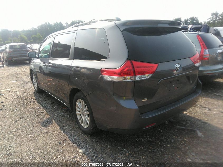 2014 TOYOTA SIENNA XLE/XLE AAS/LTD - 5TDYK3DC4ES488859