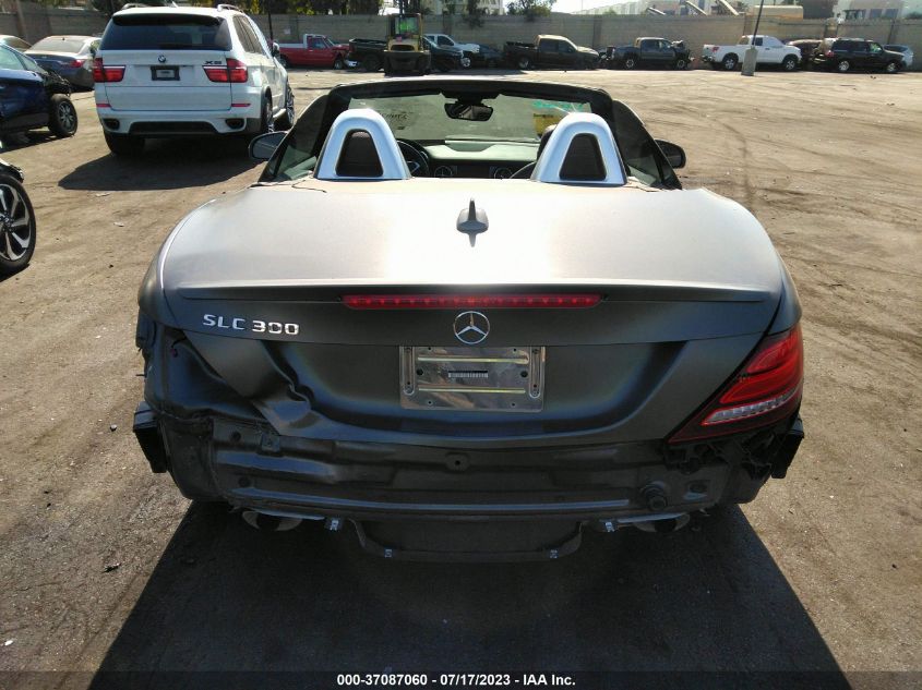 2017 MERCEDES-BENZ SLC SLC 300 - WDDPK3JA4HF130167