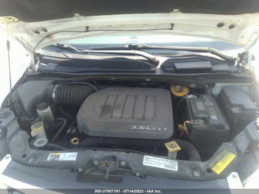 2014 CHRYSLER TOWN & COUNTRY TOURING - 2C4RC1BG3ER271615