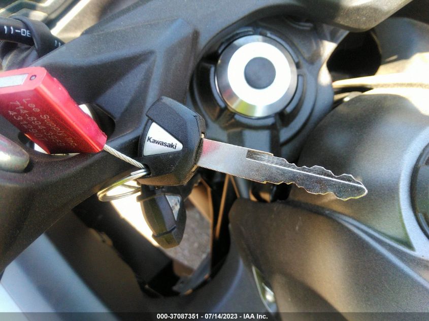 2022 KAWASAKI EX650 N - ML5EXEN19NDA75681
