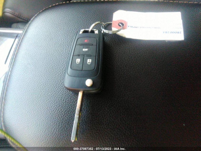2016 CHEVROLET IMPALA LT - 2G1115S30G9117740