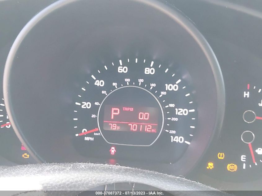 2018 KIA SOUL + - KNDJP3A57J7530275