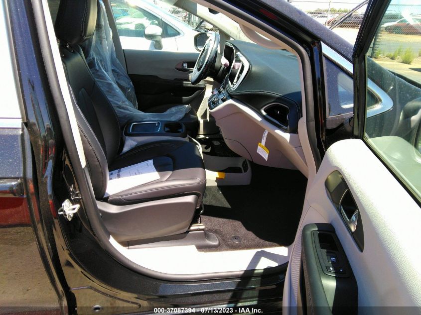 2023 CHRYSLER PACIFICA HYBRID TOURING L - 2C4RC1L72PR588819