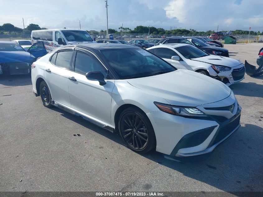 2022 TOYOTA CAMRY XSE - 4T1K61AKXNU014903