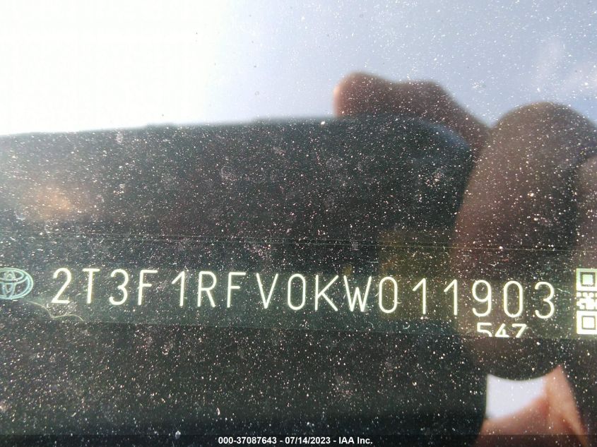 2019 TOYOTA RAV4 LE - 2T3F1RFV0KW011903
