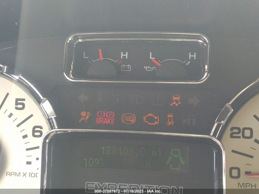 2013 FORD EXPEDITION EL XLT/KING RANCH - 1FMJK1H54DEF58622
