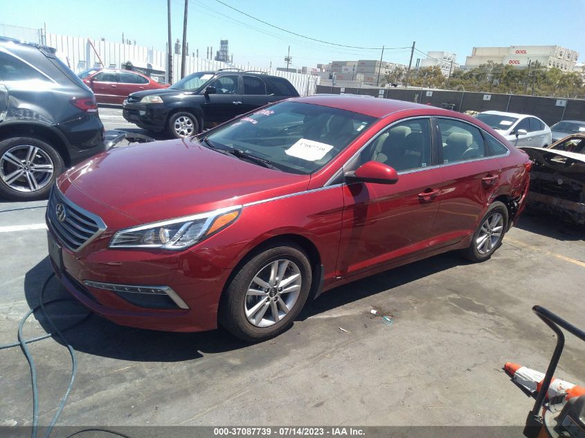 2015 HYUNDAI SONATA 2.4L SE - 5NPE24AF3FH108859