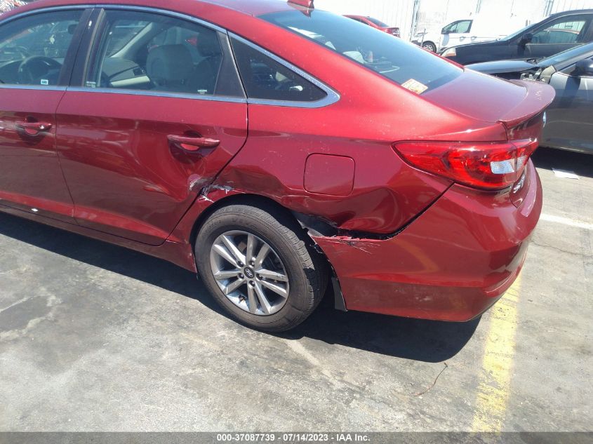 2015 HYUNDAI SONATA 2.4L SE - 5NPE24AF3FH108859