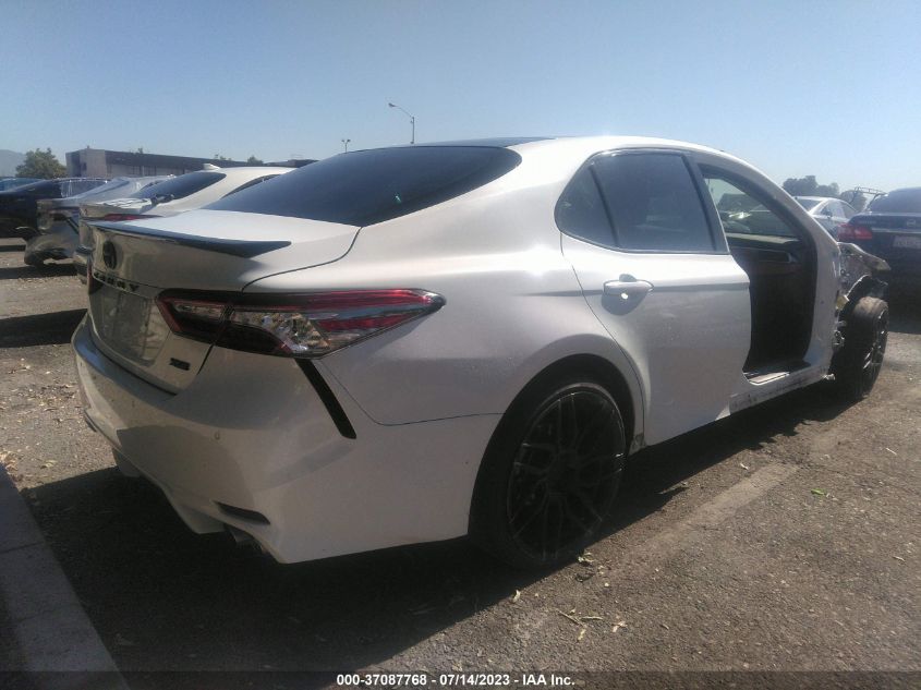 2018 TOYOTA CAMRY XSE - 4T1B61HK1JU056473