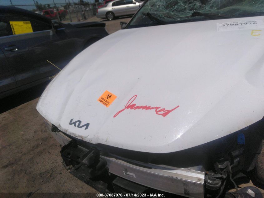 2022 KIA K5 LXS - 5XXG14J20NG100835