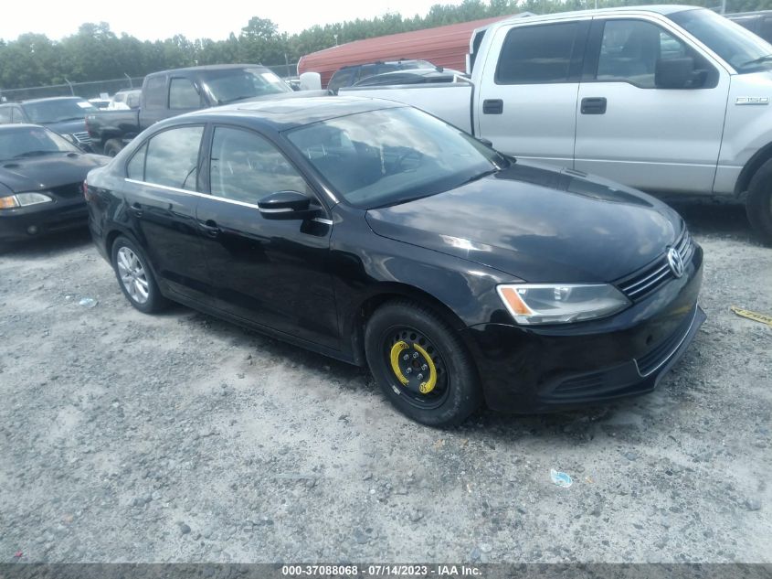 2014 VOLKSWAGEN JETTA SEDAN SE W/CONNECTIVITY/SUNROOF - 3VWD07AJ6EM441411