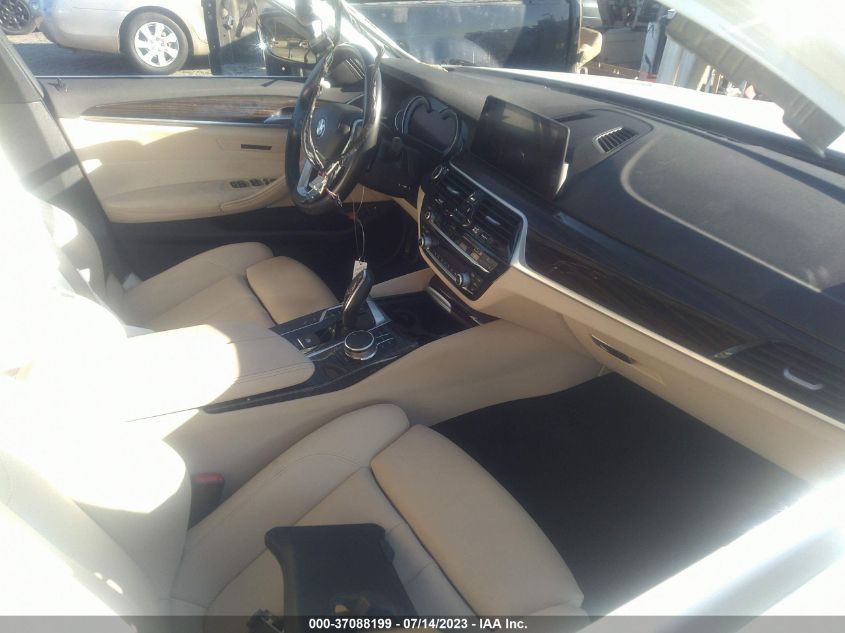 2019 BMW 5 SERIES 530E IPERFORMANCE - WBAJA9C53KB253847