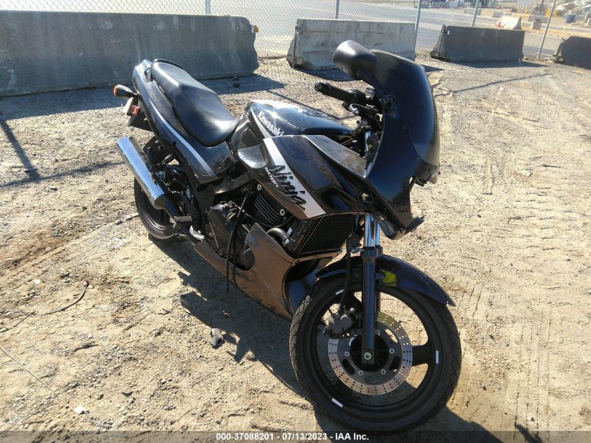 2005 KAWASAKI EX500 D - JKAEXVD185A090186