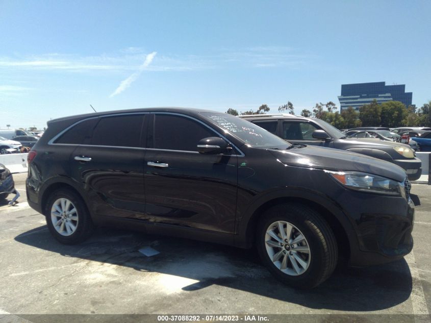 2019 KIA SORENTO L - 5XYPG4A32KG566085