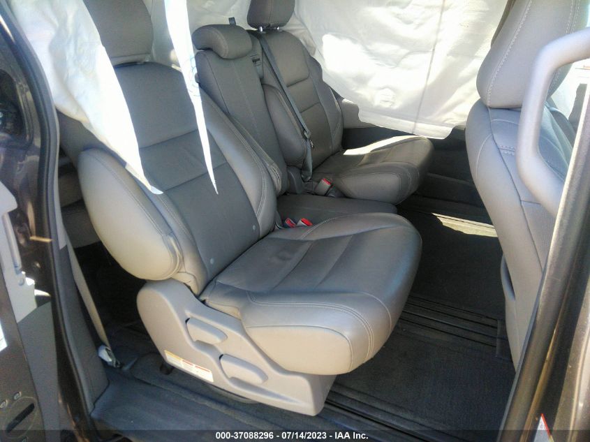 2017 TOYOTA SIENNA LE - 5TDKZ3DC0HS842138
