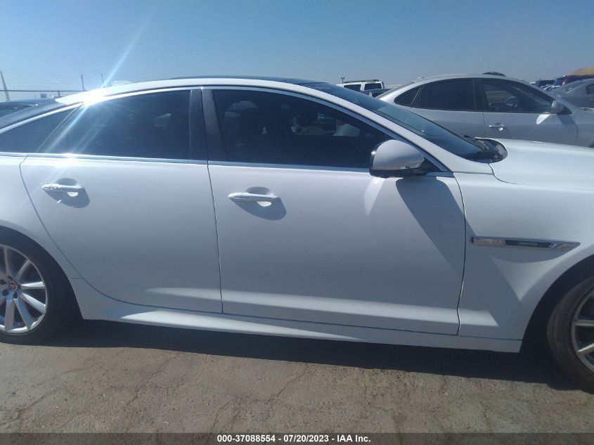 2016 JAGUAR XJ R-SPORT - SAJWJ1CD0G8V92072