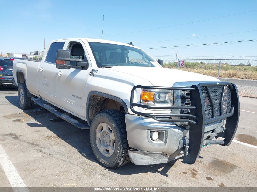 1GT12SEG0JF103854 GMC SIERRA 2500HD SLE 2018