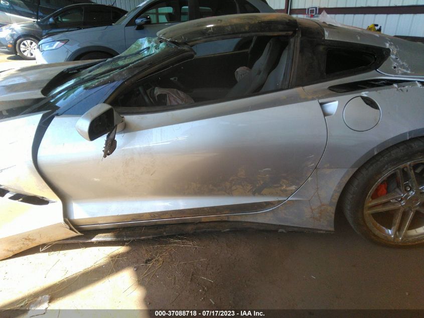 2015 CHEVROLET CORVETTE 2LT - 1G1YD2D75F5119516