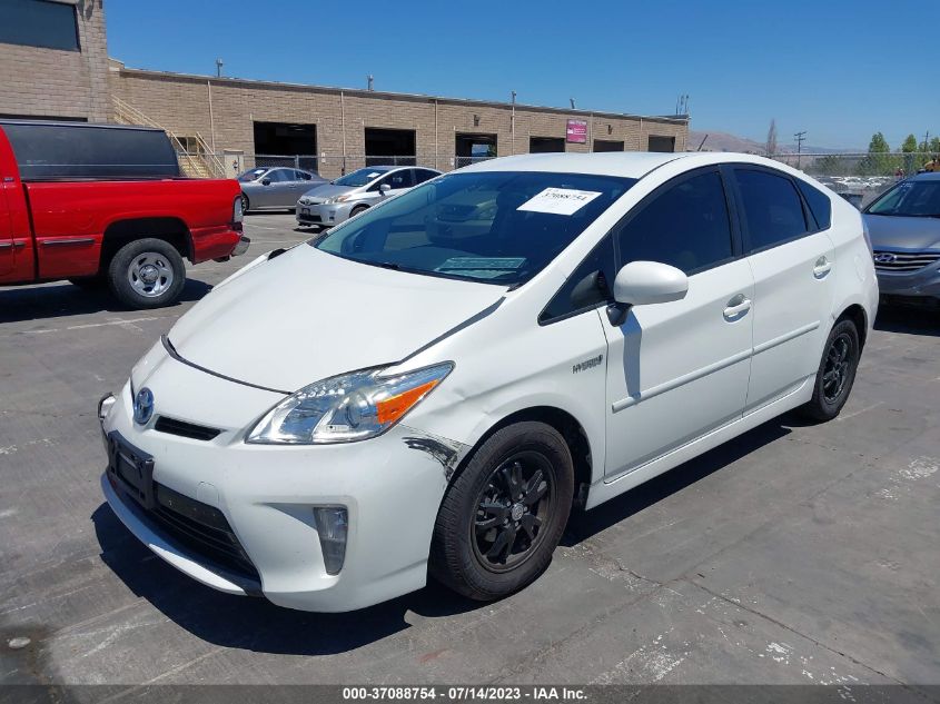2015 TOYOTA PRIUS FOUR - JTDKN3DU1F1912339