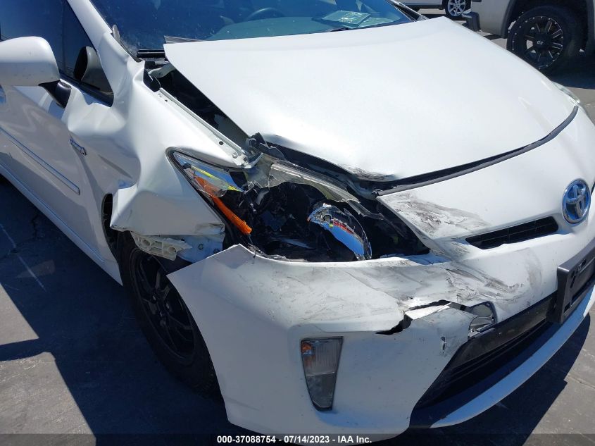 2015 TOYOTA PRIUS FOUR - JTDKN3DU1F1912339